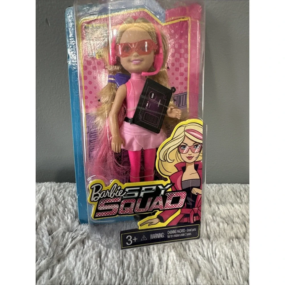 New &‎ Sealed Barbie Spy Squad Blonde Hair Pink Outfit Chelsea Doll 2015 Retired
